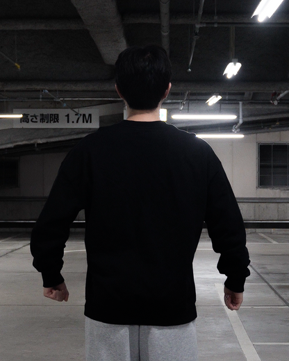 HEAVYWEIGHT ESSENTIAL CREW SWEATSHIRT BLACK