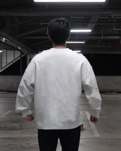HEAVYWEIGHT ESSENTIAL CREW SWEATSHIRT WHITE