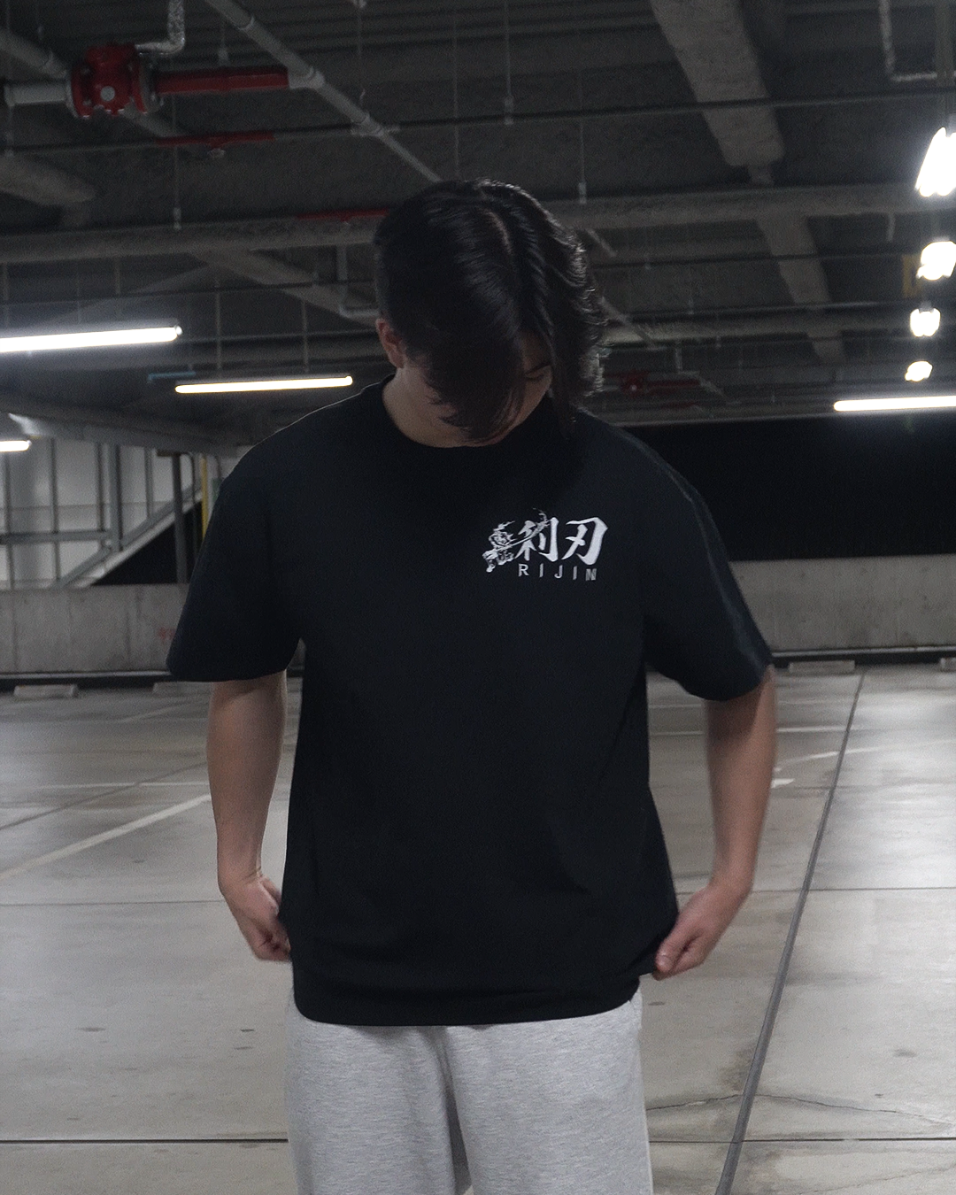 CLASSIC OVERSIZED TEE BLACK
