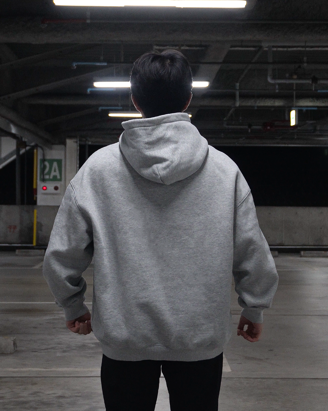 HEAVYWEIGHT CLASSIC HOODIE GREY