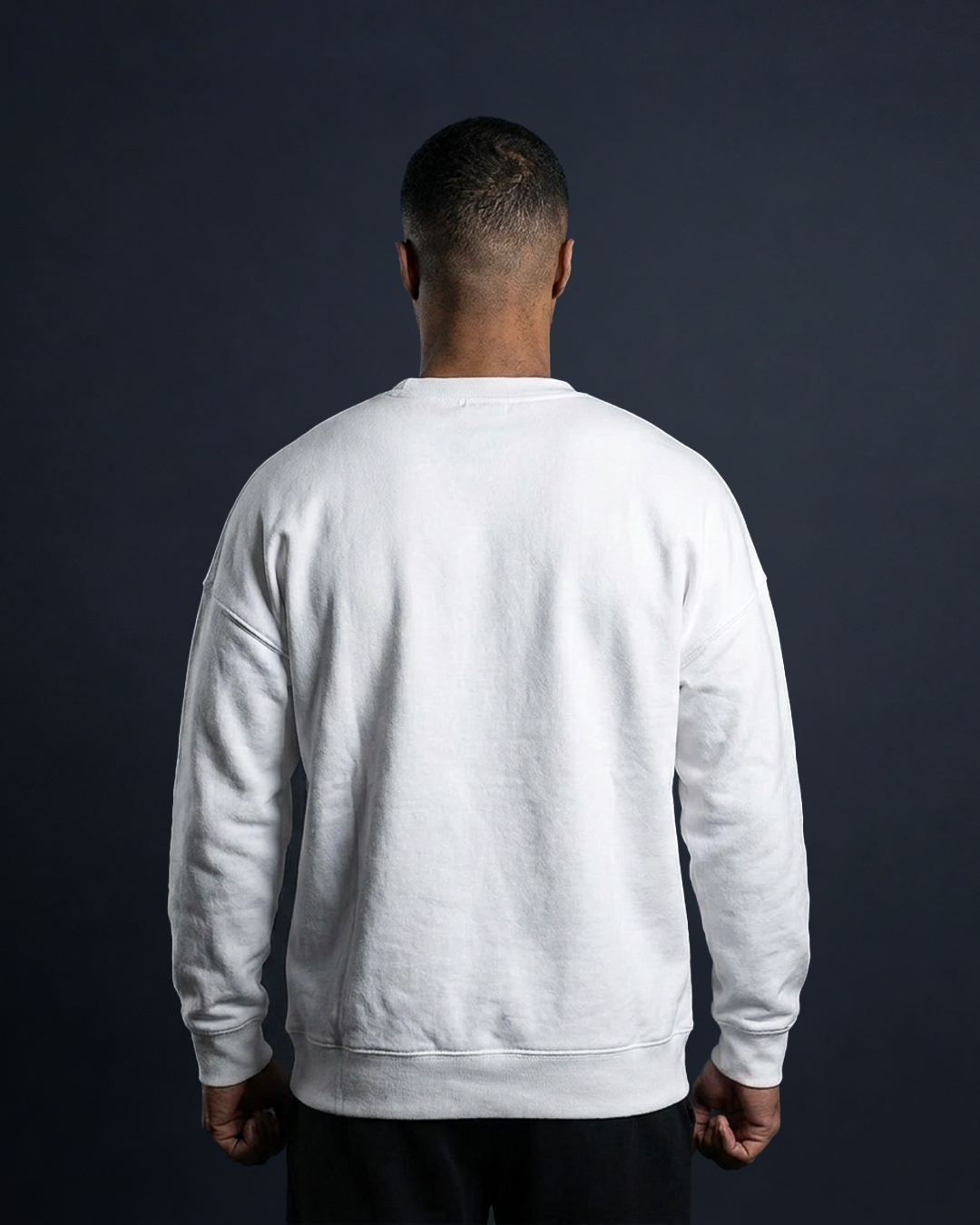 HEAVYWEIGHT ESSENTIAL CREW SWEATSHIRT WHITE