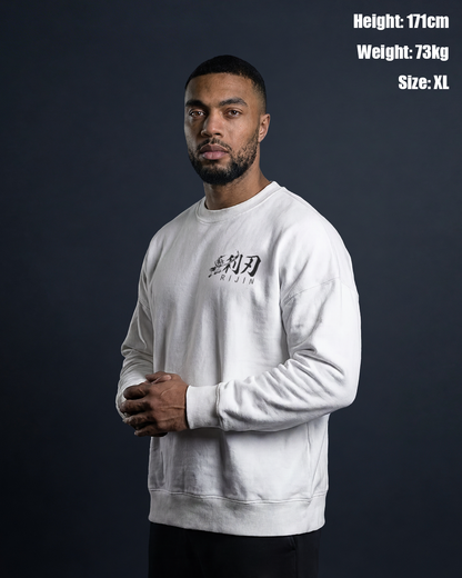 HEAVYWEIGHT ESSENTIAL CREW SWEATSHIRT WHITE